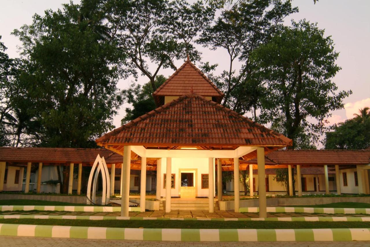 Ktdc Kumarakom Gateway Resort Alappuzha Exterior foto